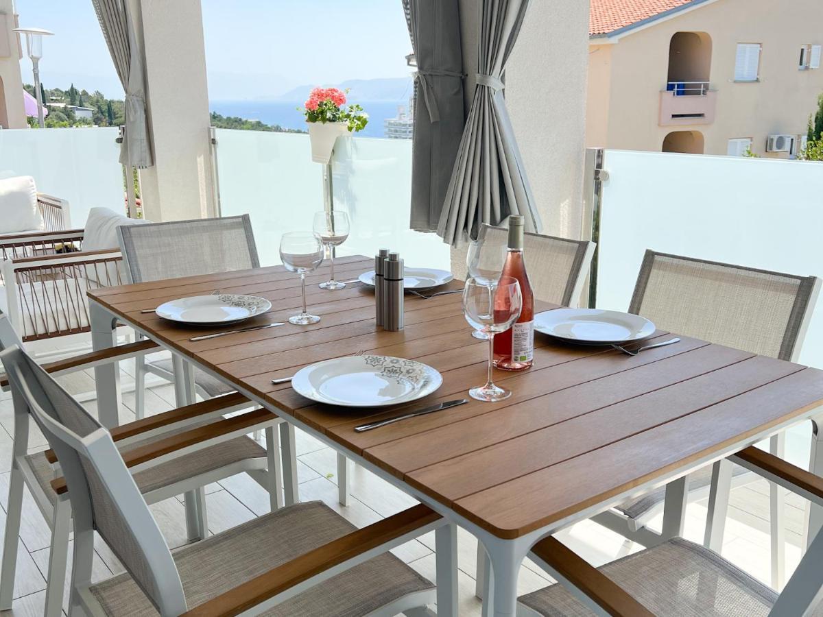 Princess With Sea View And Private Parking For 2 Cars Apartament *