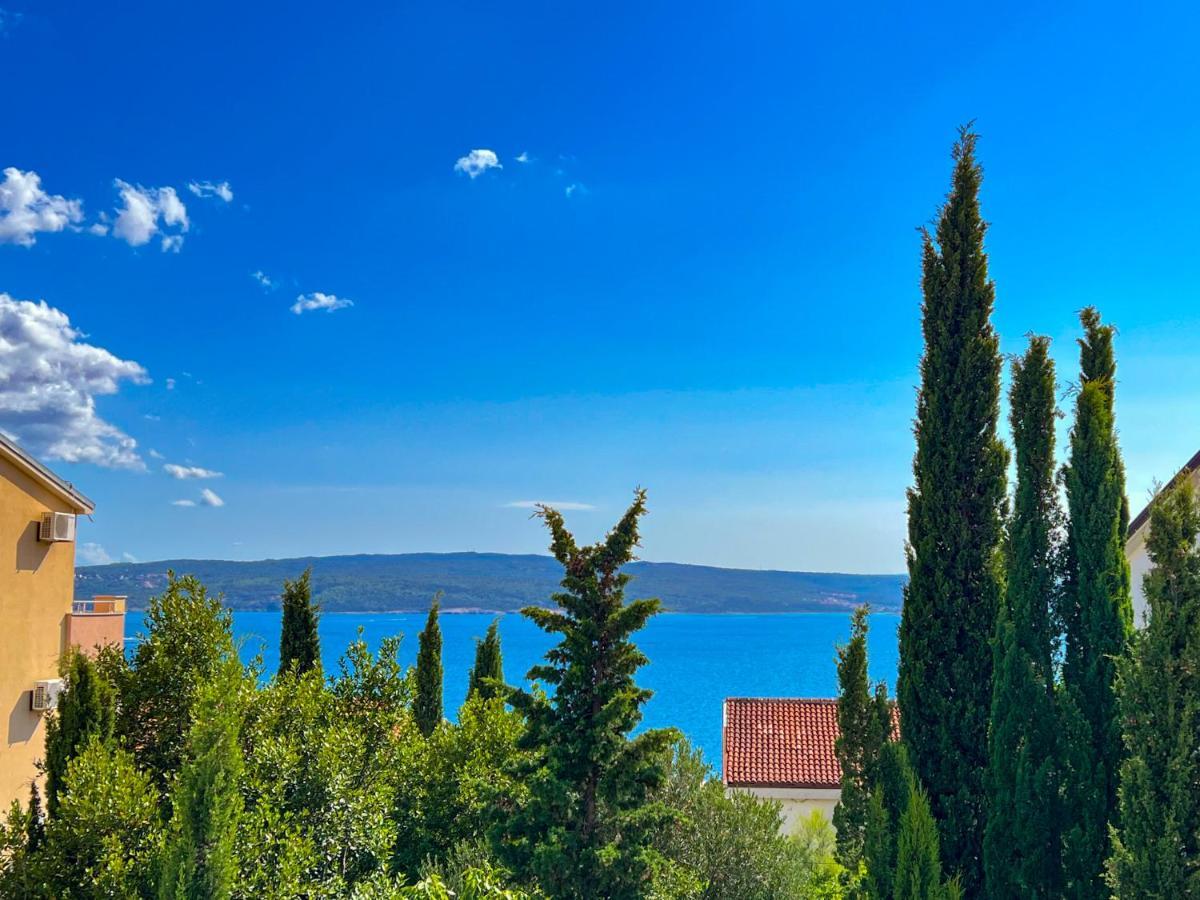 Apartament Princess With Sea View And Private Parking For 2 Cars
